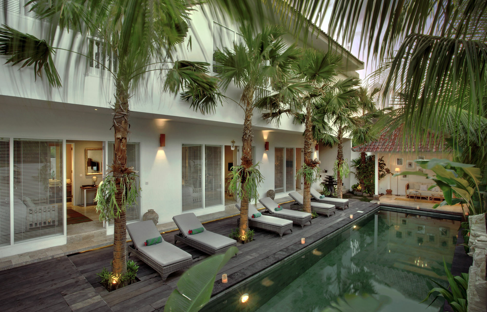 Room & Vespa 4 Seminyak Eksteriør billede